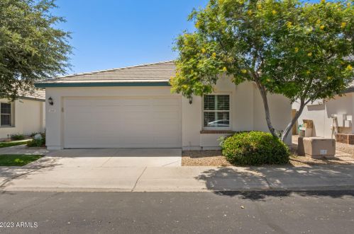 15826 5th Dr, Phoenix AZ  85023-7435 exterior