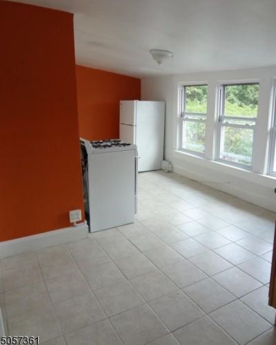 103 Overlook Ave, Belleville NJ 07109-3316 exterior