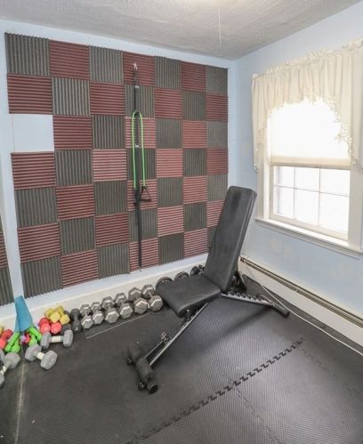 295 Merrimack St, Lawrence MA 01843-1404 exterior