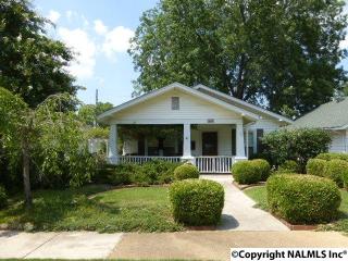 1115 Clinton Ave, Huntsville AL  35801-3018 exterior