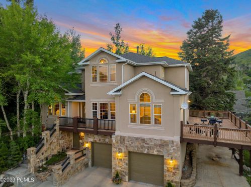 4365 Hidden Cv Rd, Park City UT 84098-4724 exterior