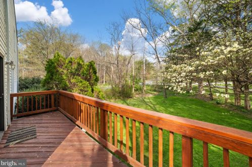 7442 Weather Worn Way, Columbia MD 21046-1434 exterior