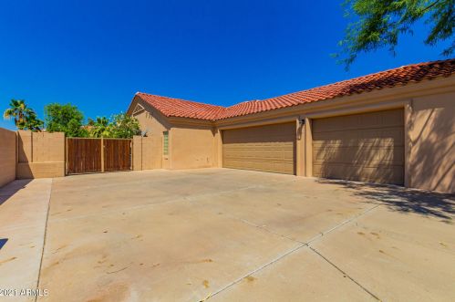 13802 33 St, Phoenix AZ 85032-7265 exterior