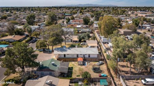 2528 Belmont Ave, Phoenix AZ 85051-6618 exterior