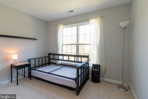 5484 Wooded Way, Columbia MD  21044-5722 exterior