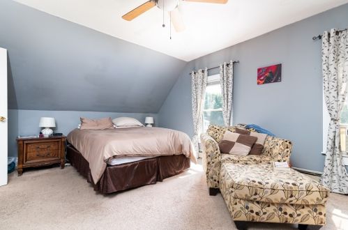 10 Carroll St, Weymouth MA 02189-1211 exterior