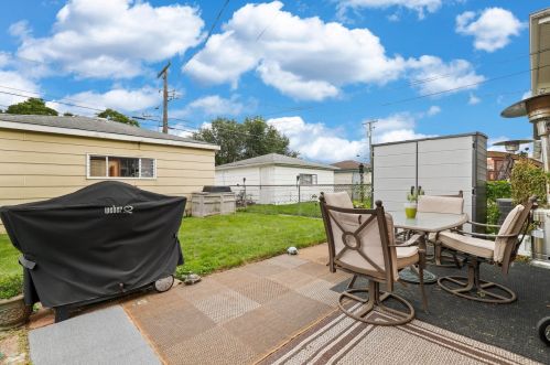 1507 Wisconsin Ave, Forest View IL 60402-4260 exterior