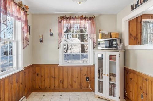 399 Park St, North Reading MA 01864-2809 exterior