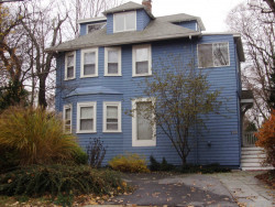 129 Brackett Rd, Newton, MA 02458-2613