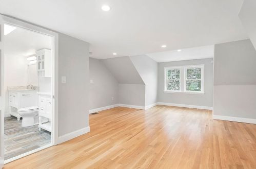 800 Central Ave, Needham MA  02492-2010 exterior