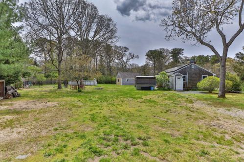 120 Viola Rd, Eastham MA  02642-1792 exterior