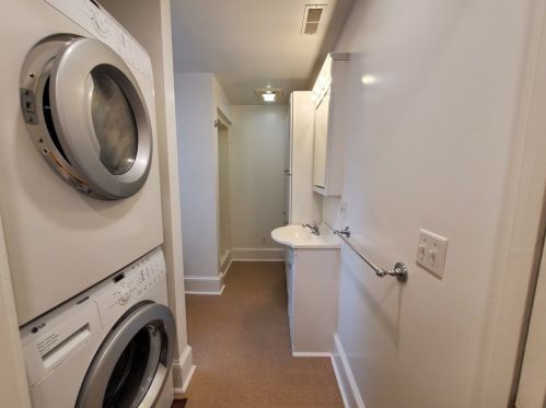 8 Ipswich St, Seekonk MA 02771 exterior