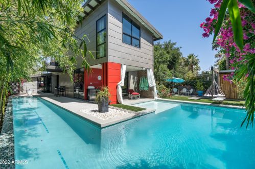 4028 45th St, Phoenix AZ 85044-6060 exterior