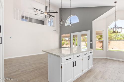 1222 Beverly Ln, Phoenix AZ 85032-3408 exterior