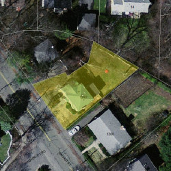 1292 Walnut St, Newton MA 02461-1844 aerial view