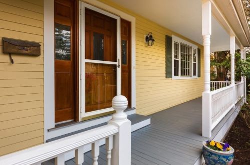 420 Canton Ave, Milton, MA 02186-3337