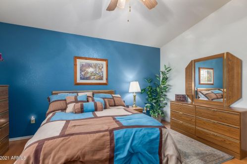 17235 2nd Pl, Phoenix AZ 85022-2315 exterior