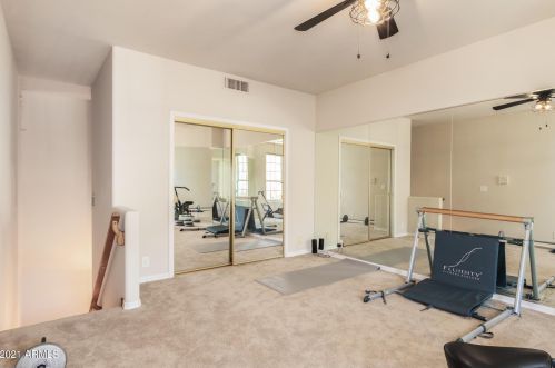 14828 15th Ave, Phoenix AZ 85015-3806 exterior