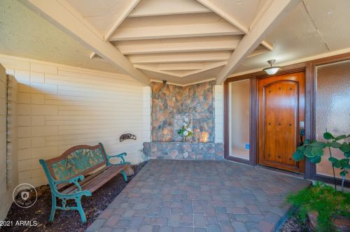 6243 Camelback Rd, Phoenix AZ 85033-1534 exterior