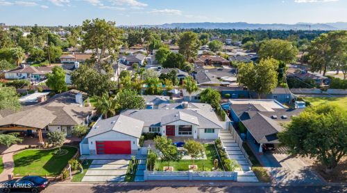 3429 Coolidge St, Phoenix AZ 85018-3425 exterior