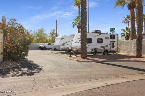 4924 Edgemont Ave, Phoenix AZ  85008-1621 exterior