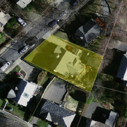 44 Dolphin Rd, Newton MA  02459-1305 aerial view