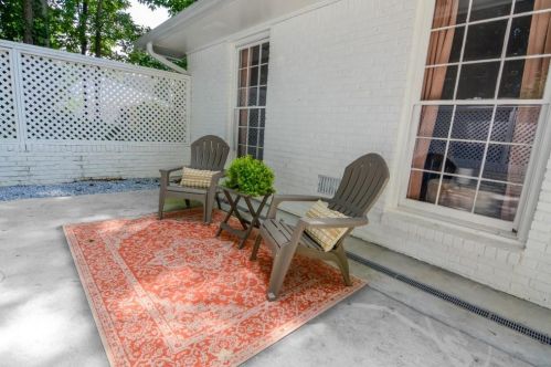 2420 Leisure Lake Dr, Atlanta GA  30338-5319 exterior