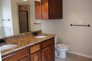 2201 Valleyview Blvd, San Angelo TX  76904-8071 exterior