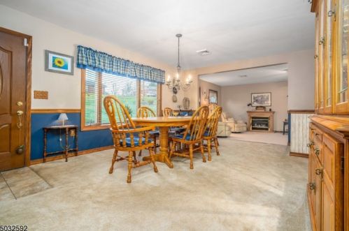 75 Dawn Rd, Milford NJ 08848-1112 exterior