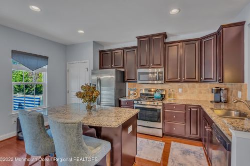 136 Kyle Dr, Tinton Falls NJ  07712-7537 exterior