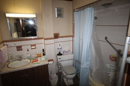 32 Winter St, Taunton MA 02780-1922 exterior