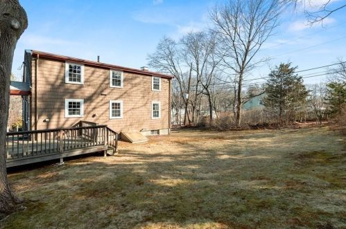 57 Yerxa Rd, Arlington MA 02474-2127 exterior