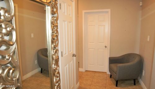 2445 Adams, Phoenix AZ 85007-2605 exterior