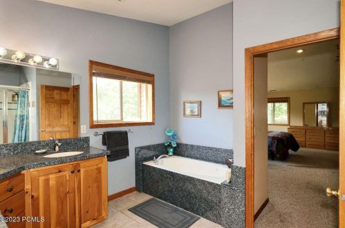 3600 Wagon Wheel Way, Park City UT 84098-5340 exterior