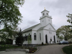 250 Concord St, Newton, MA 02462-1315