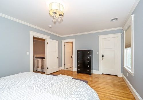 1058 Highland Ave, Needham MA 02494-1128 exterior