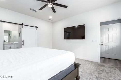 2229 Cambridge Ave, Phoenix AZ  85006-1321 exterior