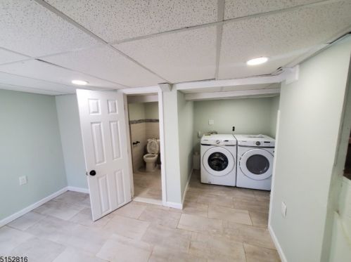 18 Clinton St, Belleville NJ  07109-2414 exterior