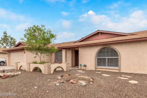 15622 29th Ave, Phoenix, AZ 85053-4056