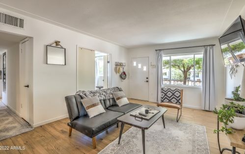 1819 45th St, Phoenix AZ 85032-2387 exterior