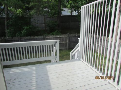 1006 Pleasant St, Weymouth MA 02189-2552 exterior