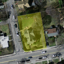 135 Lincoln St, Newton MA 02461-1529 aerial view