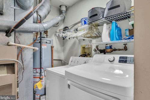 317 Steeplechase Ct, West Deptford NJ 08096-6815 exterior