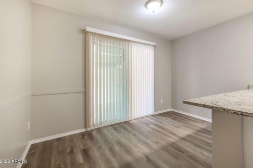 3223 Acapulco Ln, Phoenix AZ  85053-4721 exterior