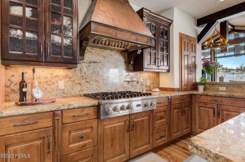 2870 Westview Trl, Park City UT 84098-6342 exterior