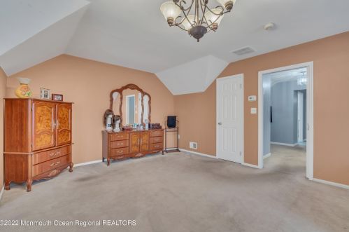 6 Pitney Ln, Jackson Twp NJ 08527-2933 exterior