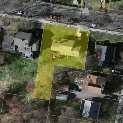 10 Kendall Rd, Newton MA  02459-2623 aerial view