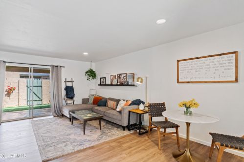 1162 Beryl Ave, Phoenix AZ 85020-1536 exterior