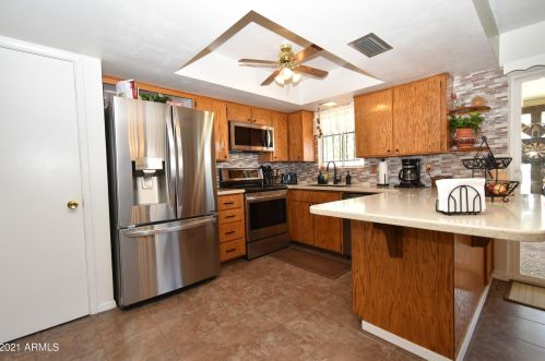 3150 Christy Dr, Phoenix, AZ 85029-4227