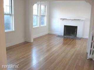 211 Langley Rd, Newton MA  02459-2357 exterior